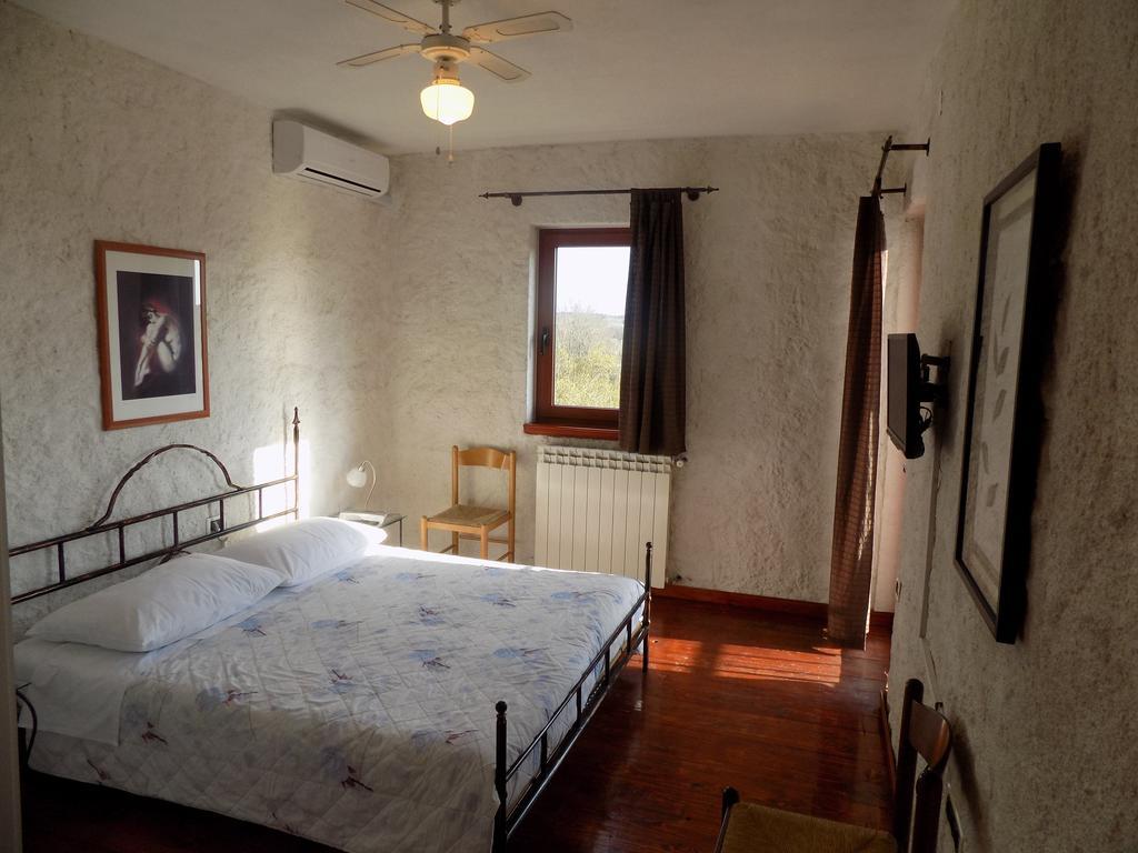 Rooms And Apartment Feral Rovinj Bagian luar foto